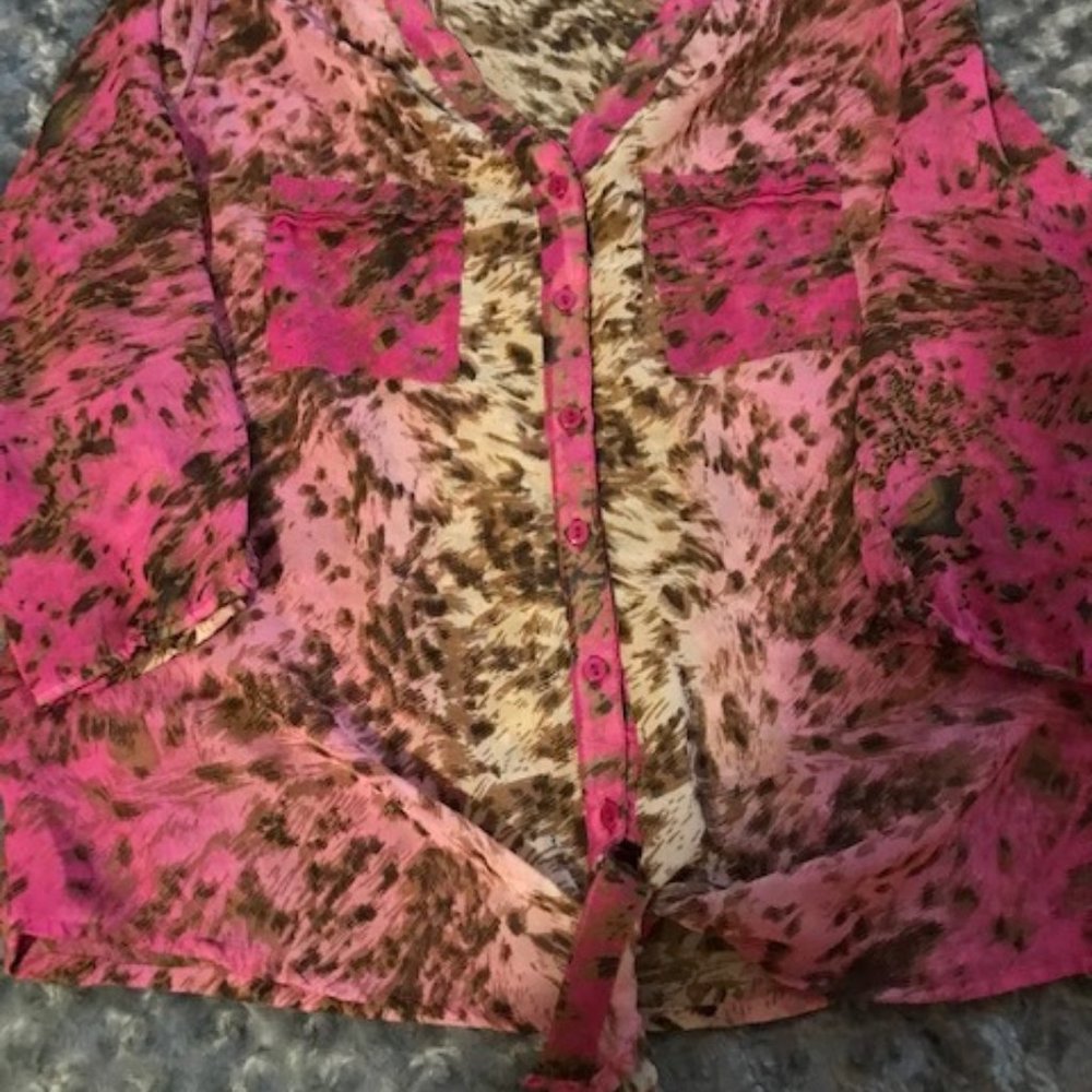 Metro 22 Cheetah Blouse